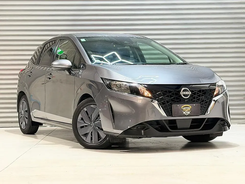 Gray 2023 Nissan NOTE X | e-power | LOW MILEAGE — photo 5