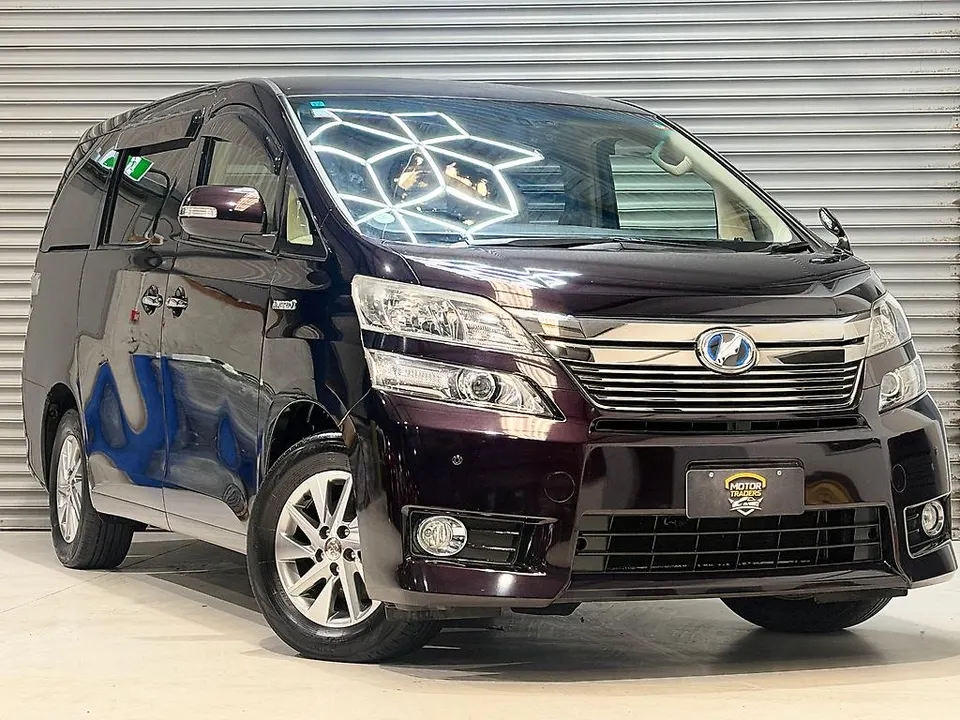 Purple 2013 Toyota Vellfire ZR Hybrid 4WD | 7-Seater | Cruise Control for sale at Motor Traders, Wiri