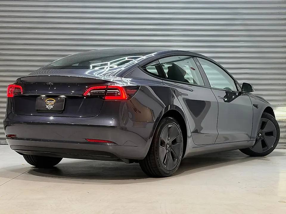 2021 Tesla Model 3 Standard Range Plus — photo 9
