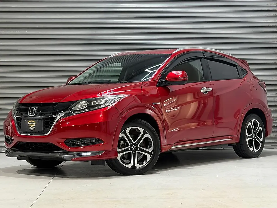 Red 2017 Honda Vezel Hybrid Leather Package for sale at Motor Traders, Wiri
